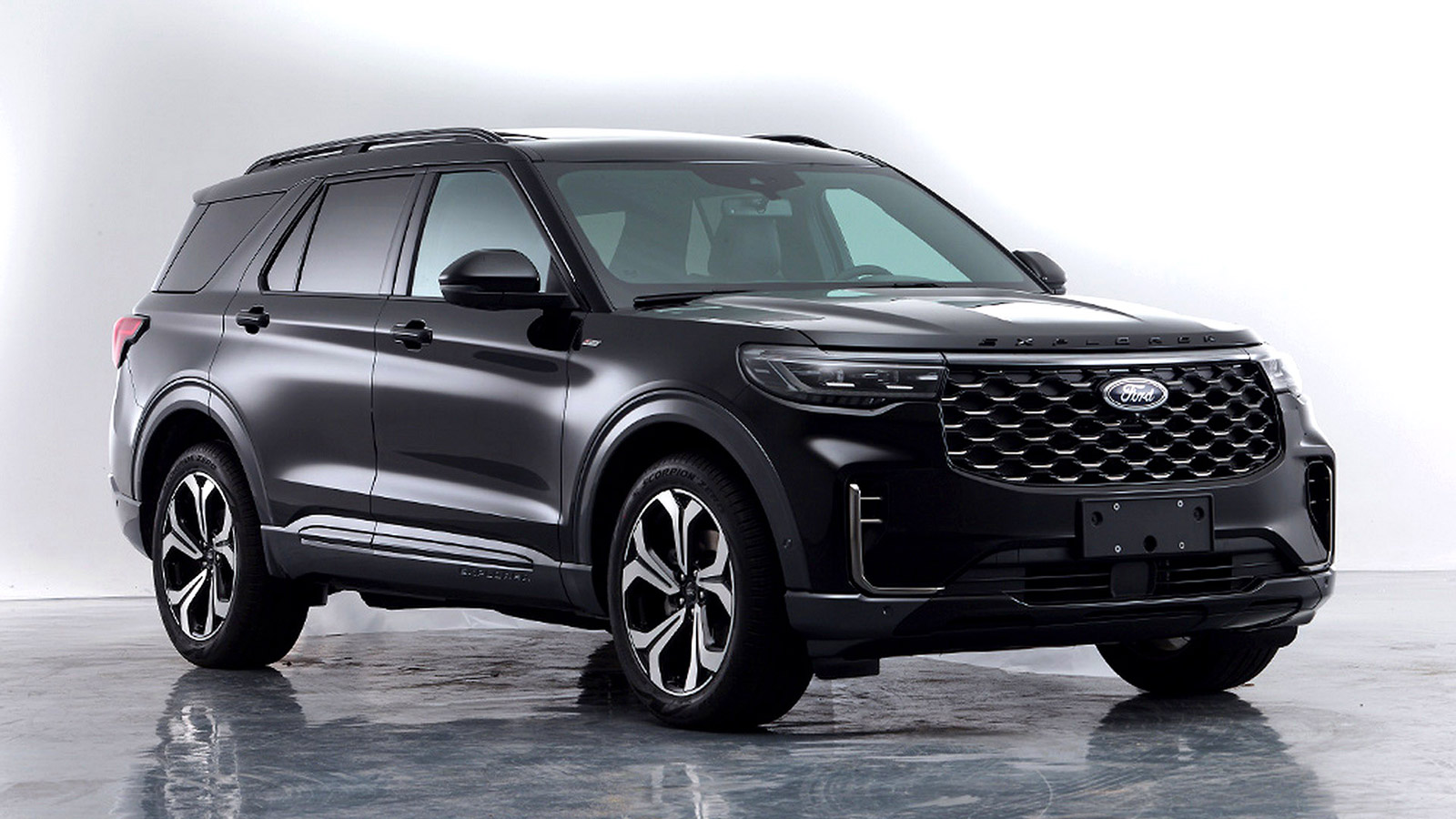 Ford Explorer: Με ανανεωμένη εμφάνιση και πιο hi-tech 